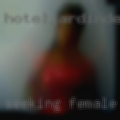Seeking female 3some Wellington